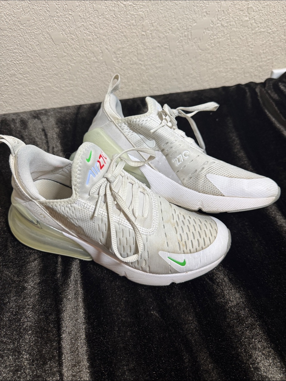 Nike Air Max 270 Off-White Sneakers with Neon Green Accents 4 Youth $25